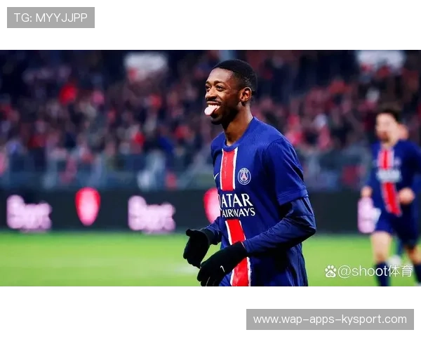 巴黎边线全面打开，登贝莱闪转腾挪相当亮眼