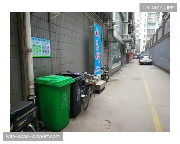 从球场去医院的路最急，到球场街坐什么车